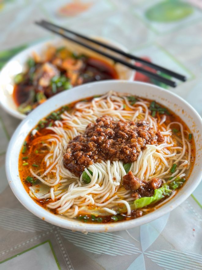 吃10大美食快来尝鲜！pg电子试玩平台自贡必(图7)